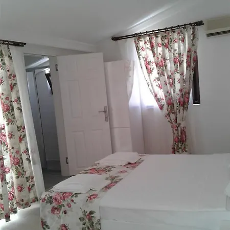 Yarimada Tatil Evi