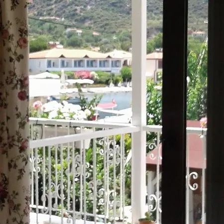 Yarimada Tatil Evi Marmaris