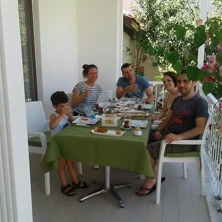 Yarimada Tatil Evi