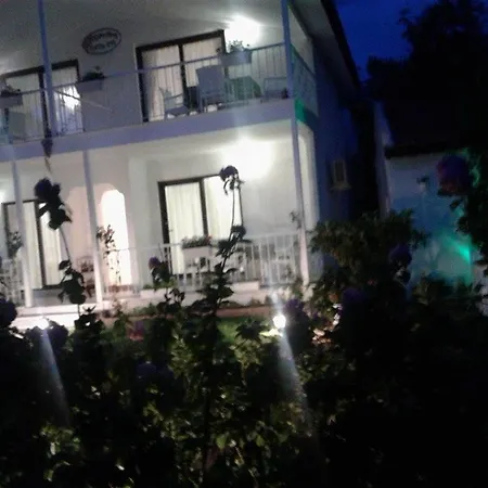 Yarimada Tatil Evi